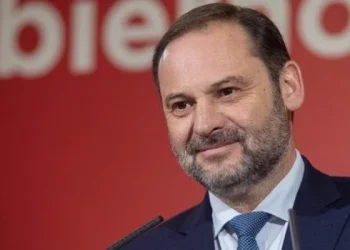 La Corte Suprema española condena a exministro socialista a 24 años de cárcel