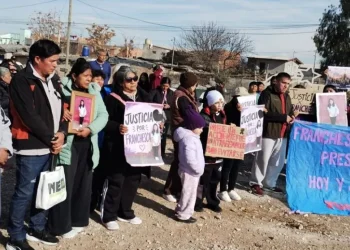 Luján de Cuyo: Familiares reclamaron por la muerte de Francesca Villalba, la adolescente atropellada cuando iba al colegio