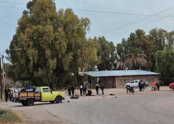Grave choque frontal en la ruta 146 en Monte Comán dejó grave a un motociclista
