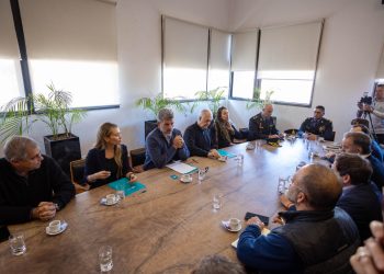 Ciudad de Mendoza: Ulpiano Suarez anunció la puesta en marcha de los refugios para personas en situación de calle