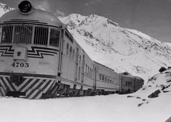 El último viaje del tren de la cordillera: la despedida que unió Mendoza y Chile antes de desaparecer entre aludes y silencio
