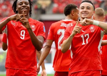 Suiza venció a Canadá y se quedó con el Grupo “B”