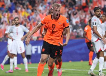 Países Bajos se quedó con el Grupo “F” jugará con Marruecos y Japón enfrentará a Brasil