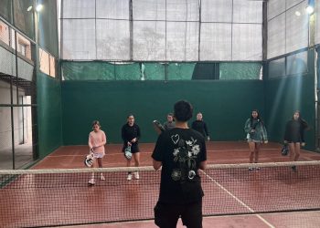 La escuela municipal de padel en San Rafael arrancó con todo