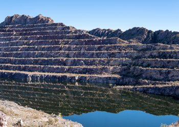 El Gobierno invitó a la prensa a visitar el complejo Sierra Pintada para hablar sobre la remediación de pasivos pensando en su futura reactivación