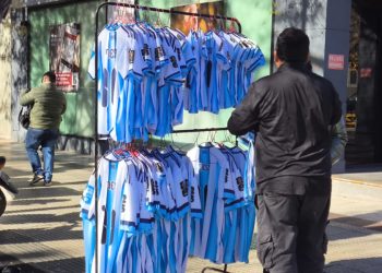El Municipio destacó la importancia de los controles de venta ambulante, pero pidió que la Cámara y los entes de contralor participen de los procedimientos