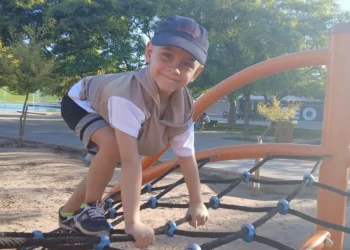 Lucha contra un cáncer a sus 4 años y el medicamento no llega pese a una orden judicial