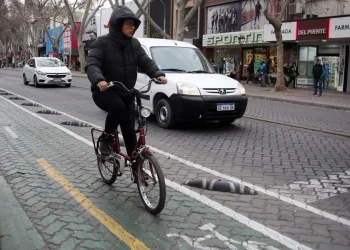 Más salud, menos gastos y contaminación: las razones por las que crece el uso de la bici en Mendoza