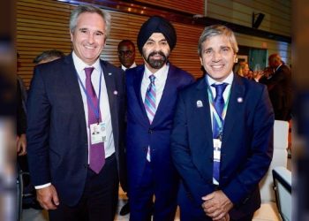 El Banco Mundial aprobó un paquete de financiamiento por US$ 2.000 millones para Argentina