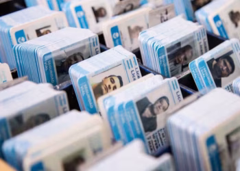 Límites al registro de conducir: especialista defiende los exámenes para sacar la licencia y alerta sobre los menores de 16 al manejo