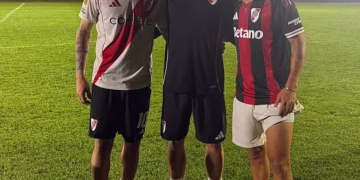 Mastantuono y Echeverri ilusionan a River con una foto