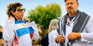 Liberaron a Paula Giménez tras permanecer detenida en Libia durante una misión humanitaria