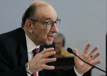 A los 100 años murió Alan Greenspan