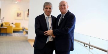 El gobierno espera la aprobación de garantías del Banco Mundial y el BID para cubrir vencimientos de deuda