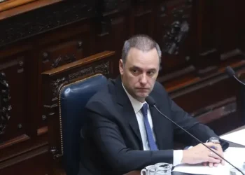 Tiempo de descuento: Manuel Adorni sigue sin presentar su declaración jurada y el gobierno asegura que estará antes del 15