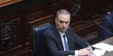 Tiempo de descuento: Manuel Adorni sigue sin presentar su declaración jurada y el gobierno asegura que estará antes del 15