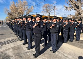 Cadetes del IUSP juraron la Bandera