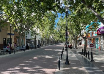 Proponen peatonalizar una cuadra de calle Chile una vez por mes para reactivar el centro