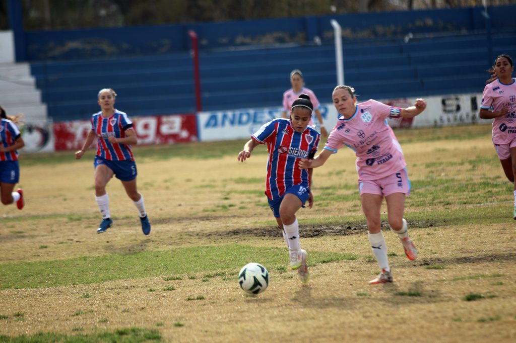 Pedal y Deportivo Argentino jugarán el sábado por el Torneo Regional femenino