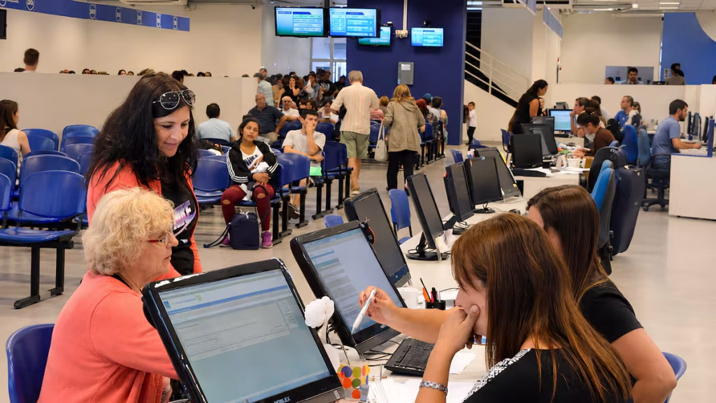 ANSES prepara tres cambios clave para jubilados en agosto 2026: aumento, bono y calendario de pagos