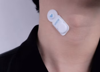 Cómo es el nuevo sensor inteligente aplicable que realiza una monitorización continua del ritmo cardíaco en casa