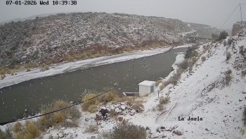 Pese al frío extremo, todavía no se acumula nieve en las nacientes de los ríos Atuel y Diamante