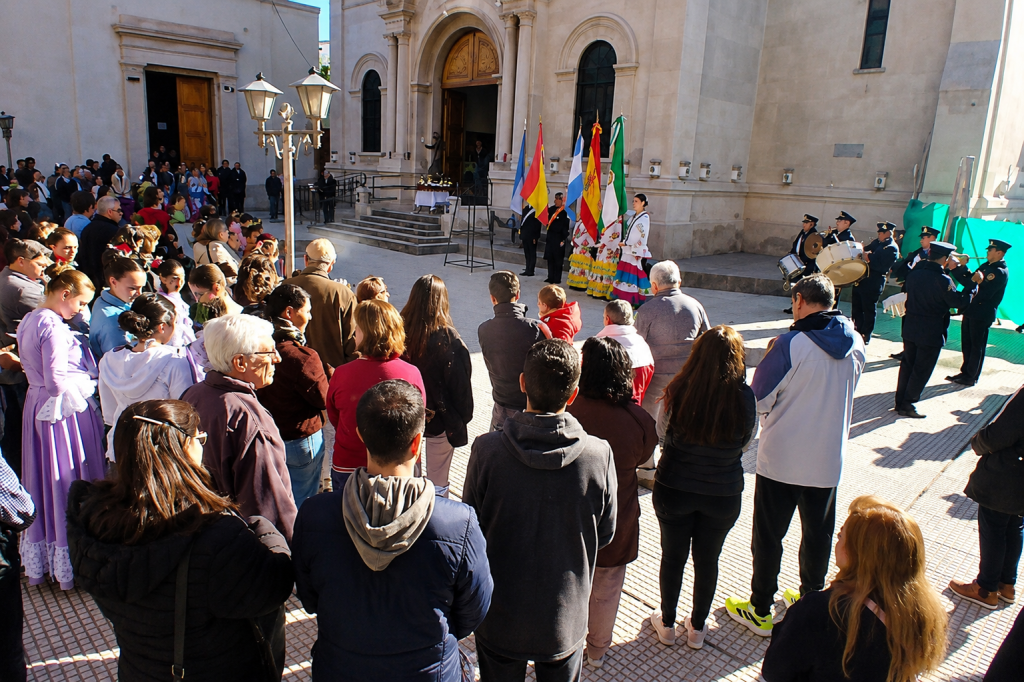 En la celebración del Patrono Santiago en San Rafael, la iglesia pidió dejar de lado la indiferencia y las divisiones