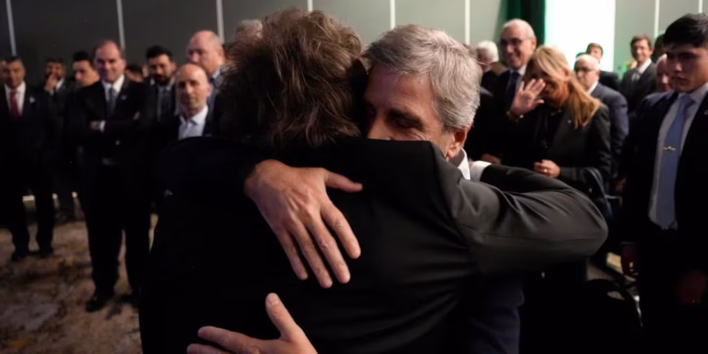 Luis Caputo anticipó nuevas inversiones y aseguró que la economía va a mejorar: “Lo más difícil ya se hizo”