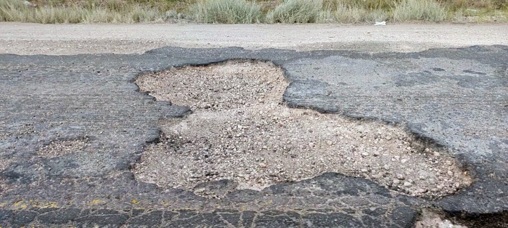 Vecinos de Cuadro Benegas volvieron a reclamar por el deterioro de calle El Moro y piden una solución definitiva