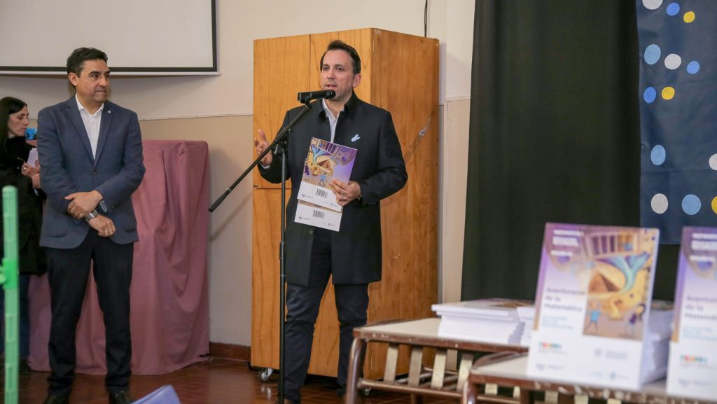 Cerca de 120 escuelas de San Rafael, Alvear y Malargüe recibieron materiales educativos