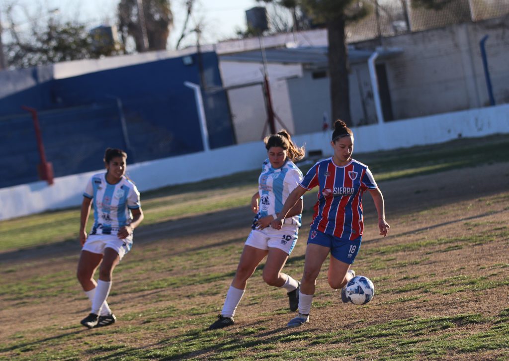 Pedal enfrentará a La Consulta este sábado por el Regional femenino