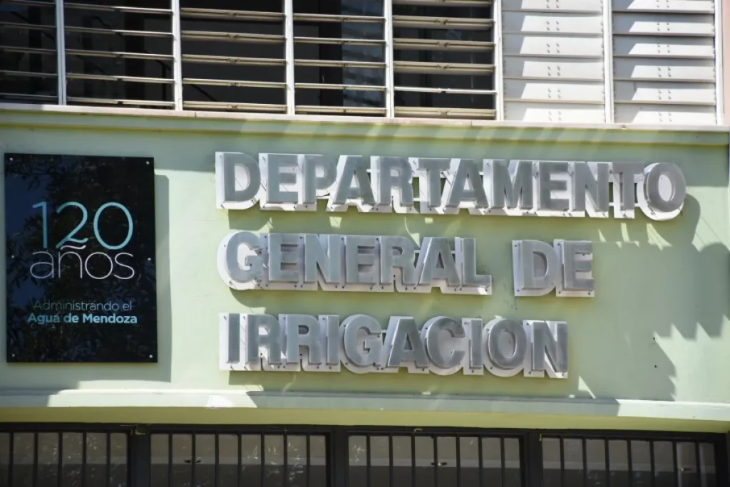 Prorrogan por 30 meses la restricción para nuevas perforaciones en la Subcuenca El Carrizal
