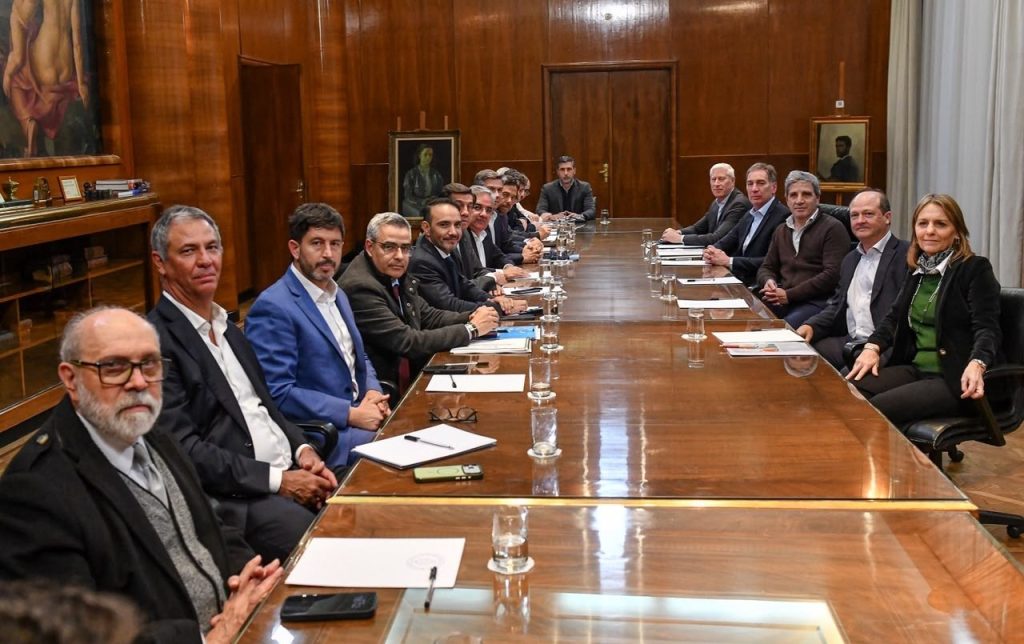 El gobierno alcanzó un acuerdo con los gobernadores del norte grande por las zonas cálidas