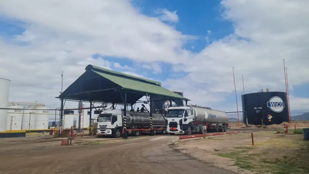 Se incendió un camión cisterna en una refinería de Luján de Cuyo