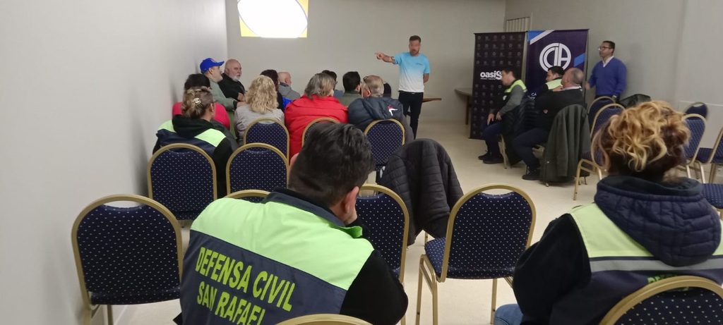 Comunicación en tiempos de fake news: capacitaron a prestadores para evitar la difusión de información falsa