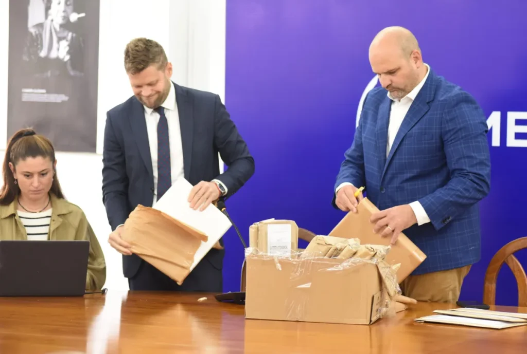 Cuáles son las empresas que quedaron en carrera para quedarse con una obra energética de casi USD 50 millones