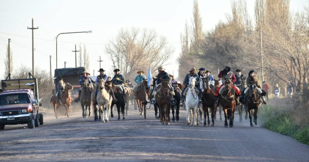La 24° Cabalgata "Uniendo Pueblos" vuelve a movilizar la fe y la tradición entre Las Malvinas y Punta del Agua