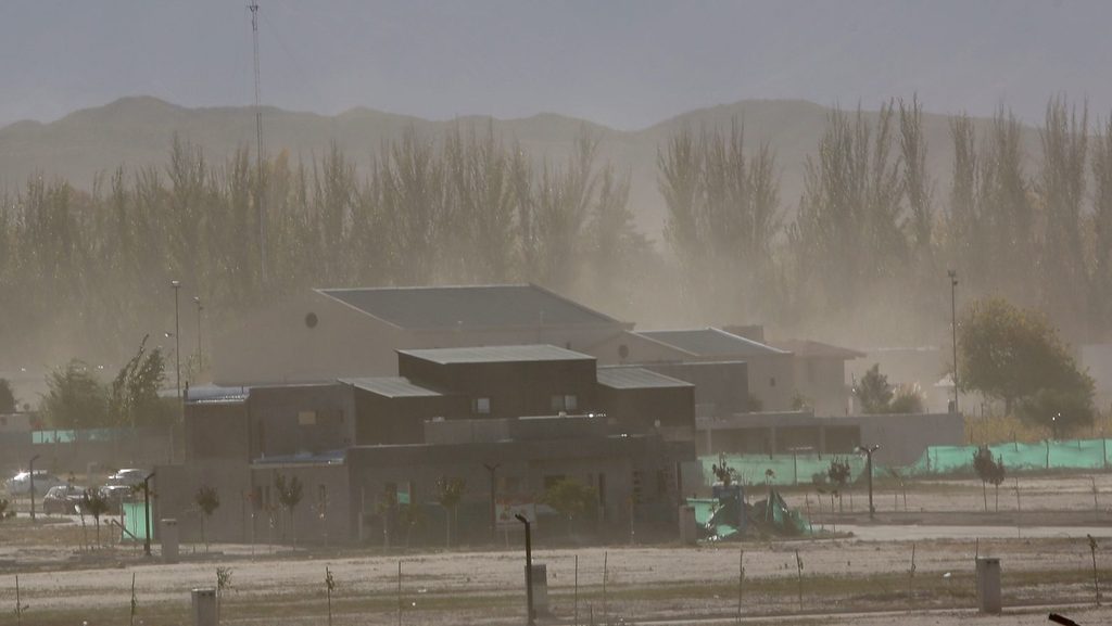 Miércoles 26 de agosto: suspensión de clases presenciales en Lavalle, Potrerillos y La Carrera