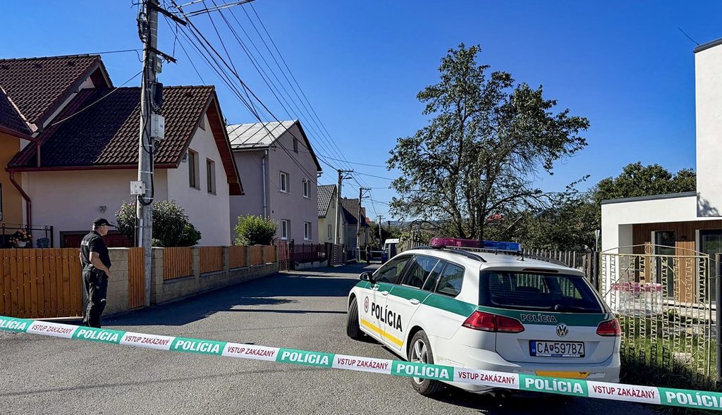 Horror en Eslovaquia: un alumno de 13 años asesinó a su profesora con un cuchillo