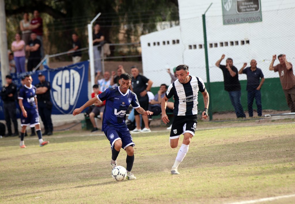 Pacífico goleó a Quiroga 6-0 y se aseguró el primer lugar en la Zona 1