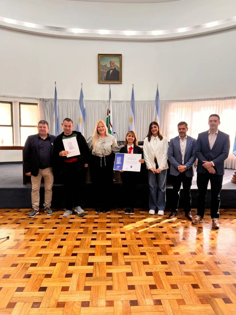 Deportistas de Villa Atuel piden apoyo económico para participar de un torneo en Chile