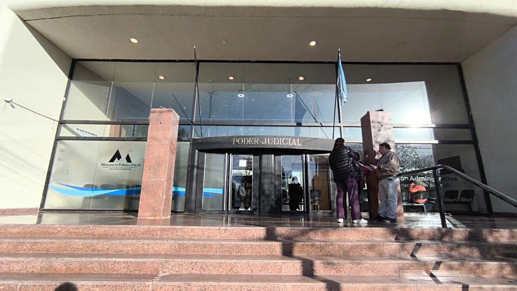 Investigan como "homicidio criminis causa" la muerte del hombre hallado en Cuadro Nacional