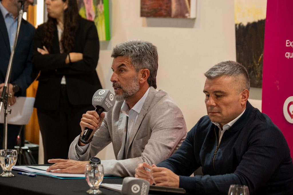 Ulpiano Suarez y Diego Costarelli acuerdan acciones para fortalecer pymes y empleo frente a las nuevas oportunidades de la minería