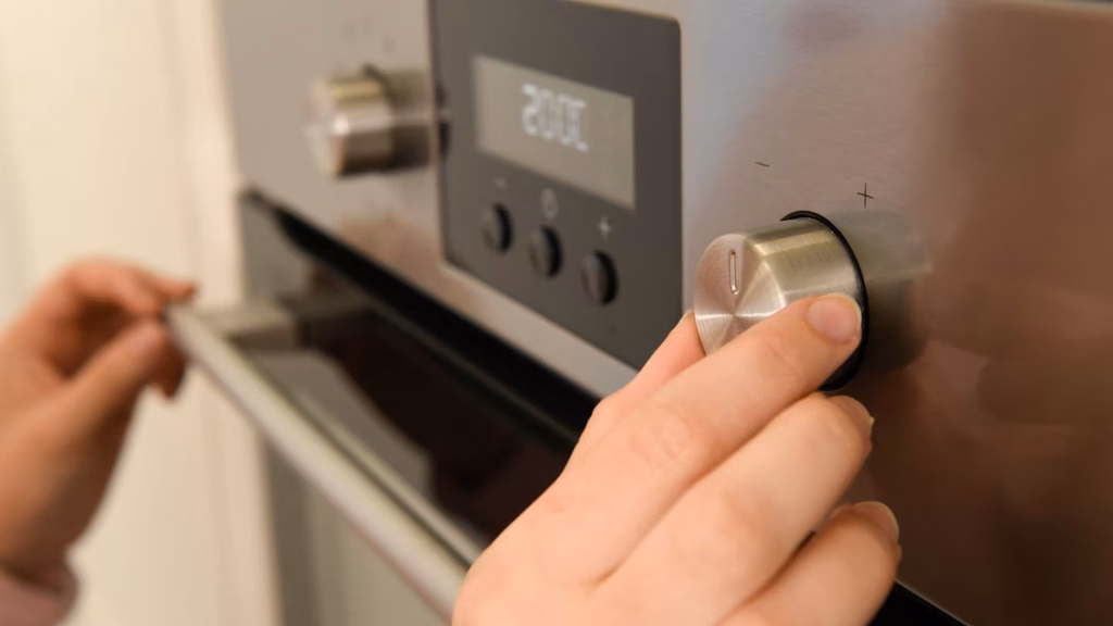 Los expertos coinciden: la freidora de aire gasta menos de la mitad de energía que el horno y cocina igual de bien