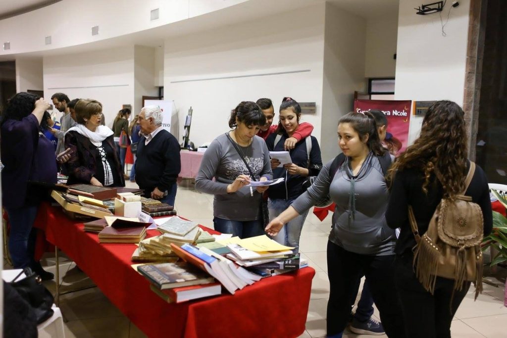 Florencia Sichel, Lisandro Aristimuño y Juan Quintero, los “estelares” de la Feria del Libro de San Rafael
