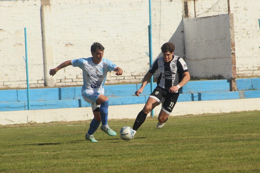 Con doblete de Riarte, Pacífico venció a Goudge y sigue en lo más alto de la Zona 1