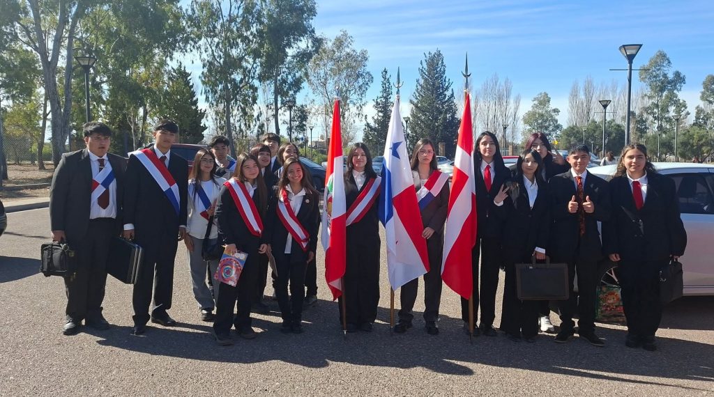 Estudiantes piden ayuda para representar a San Rafael en el modelo nacional de Naciones Unidas en la UBA