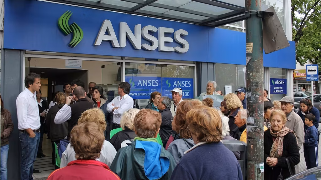 Cuándo cobran los beneficiarios de ANSES en octubre, según la terminación del DNI