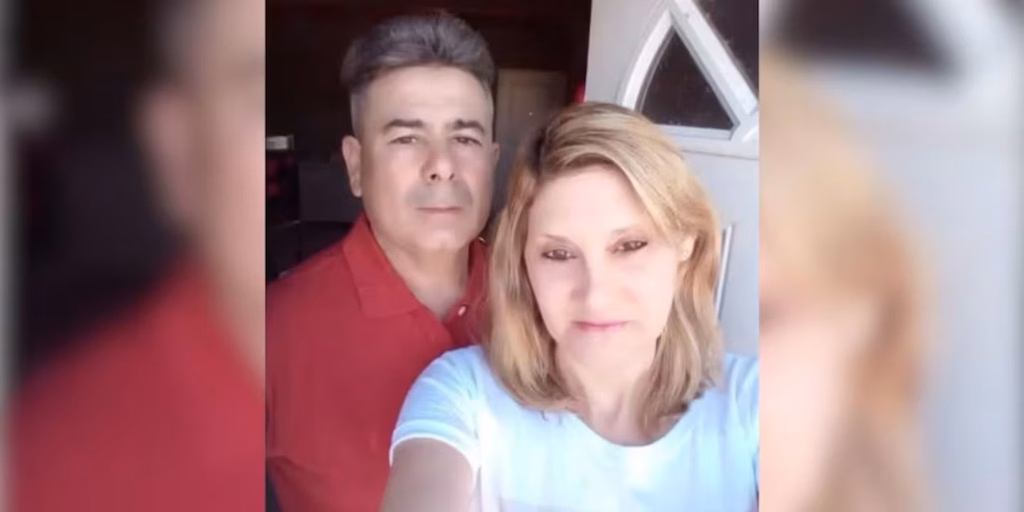 Misterio sin testigos en San Juan: Encuentran sin vida a una pareja y a su mascota en el interior de una vivienda