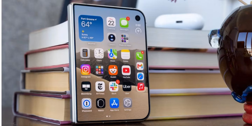 Apple reconoció problemas en el plegado de la pantalla del iPhone Duo y ofreció reemplazos a los compradores